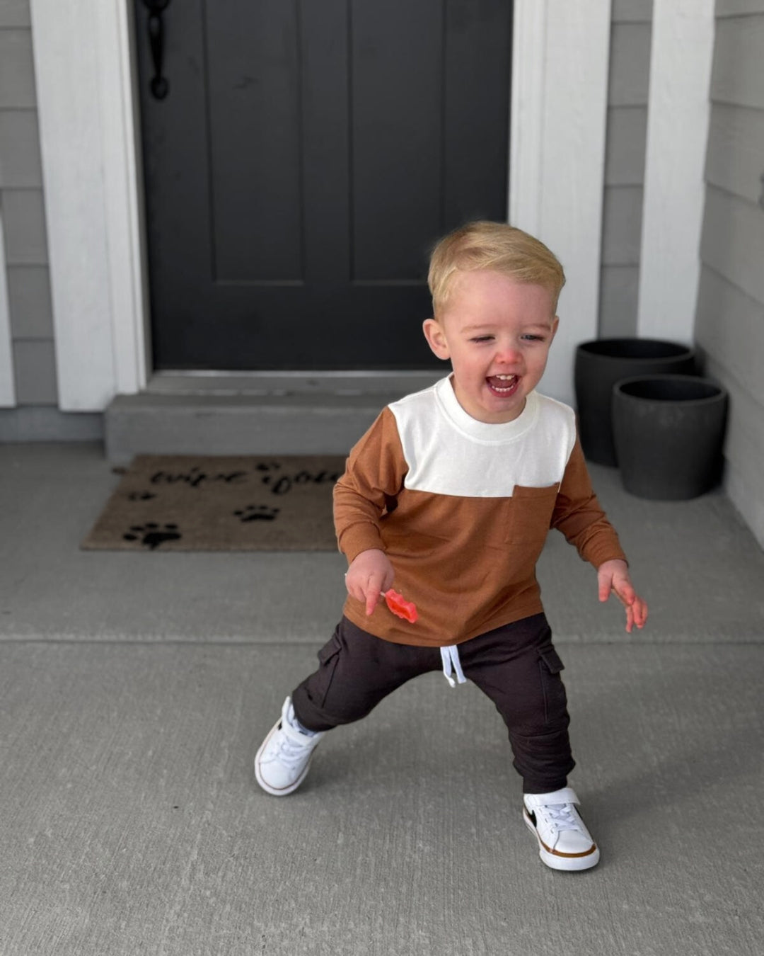 Bamboo Long Sleeve Pocket Tee - Brown