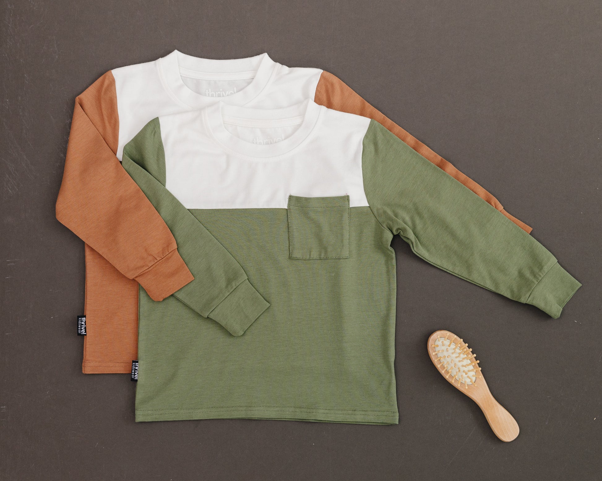 Bamboo Long Sleeve Pocket Tee - Olivine
