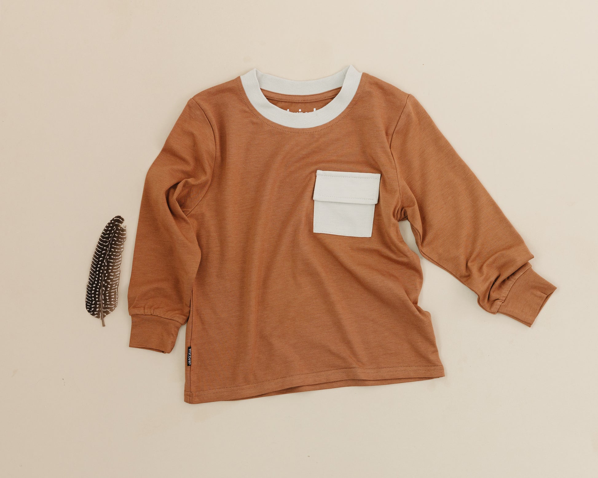 Bamboo Cargo Pocket Tee - Thrush